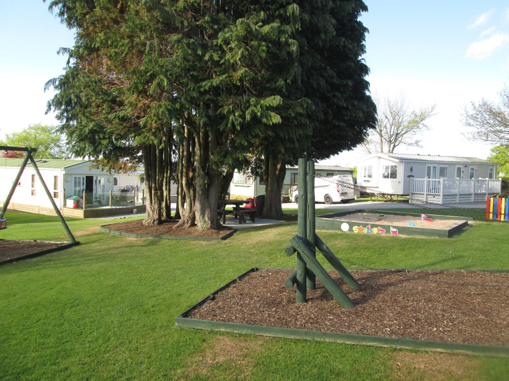 Hotel 27 The Beeches, Gilcrux, Nr Cockermouth, Cumbria Esterno foto